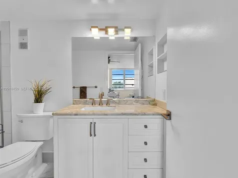 7840 NW 50th Street Lauderhill FL 33351