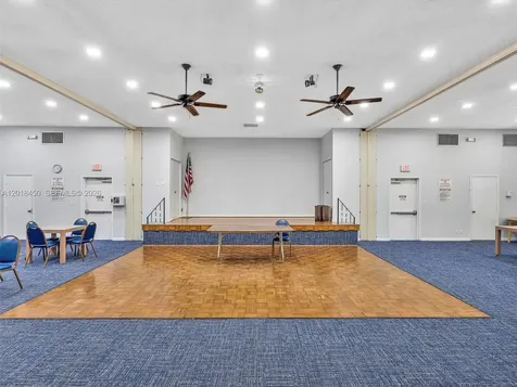 7840 NW 50th Street Lauderhill FL 33351