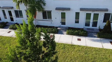 10447 NW 66th Street Doral FL 33178