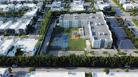 10447 NW 66th Street Doral FL 33178