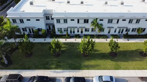 10447 NW 66th Street Doral FL 33178