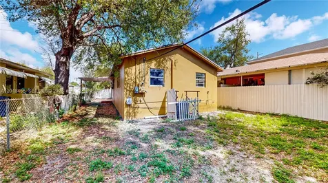 2760 NW 58th Street Miami FL 33142