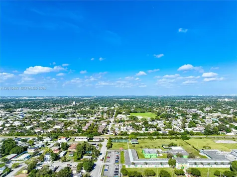 2760 NW 58th Street Miami FL 33142