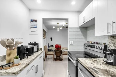 8511 NW 8th Street Miami FL 33126