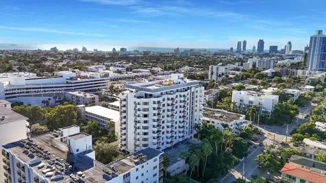 1621 Bay Road Miami Beach FL 33139