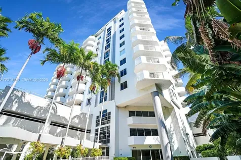 1621 Bay Road Miami Beach FL 33139