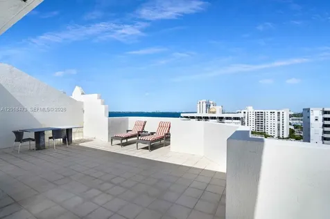 1621 Bay Road Miami Beach FL 33139