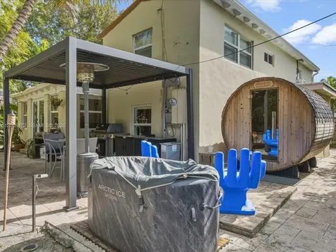 357 NE 117th Street Miami FL 33161