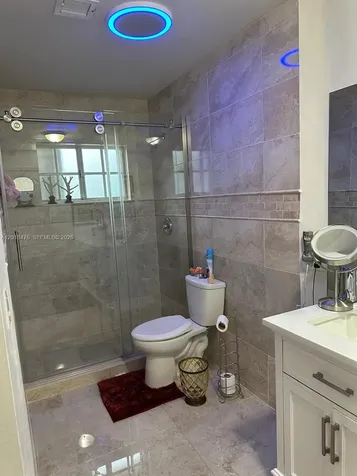 2485 W 76th Street Hialeah FL 33016