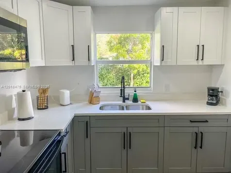 1025 NW 55th Street Miami FL 33127