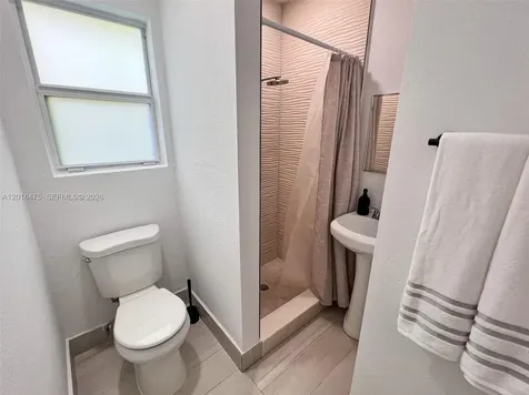 1025 NW 55th Street Miami FL 33127