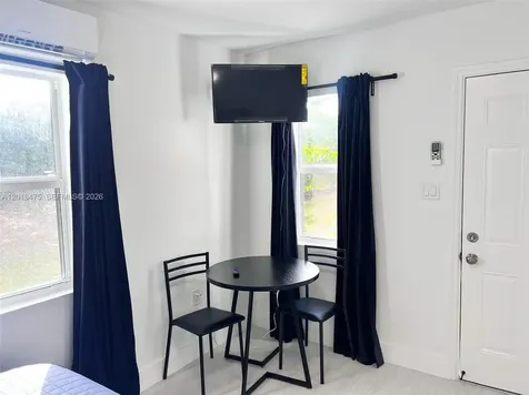 1025 NW 55th Street Miami FL 33127