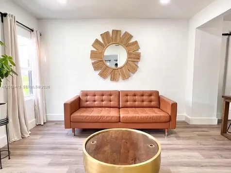1025 NW 55th Street Miami FL 33127