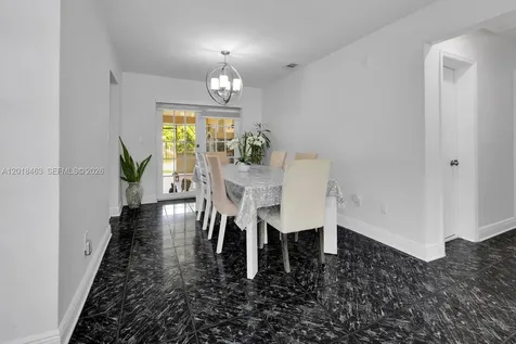 15725 SW 102nd Place Miami FL 33157