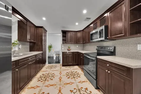 15725 SW 102nd Place Miami FL 33157