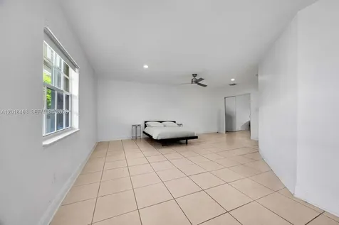 15725 SW 102nd Place Miami FL 33157