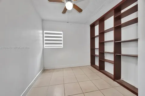 15725 SW 102nd Place Miami FL 33157