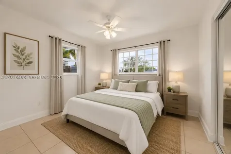 15725 SW 102nd Place Miami FL 33157