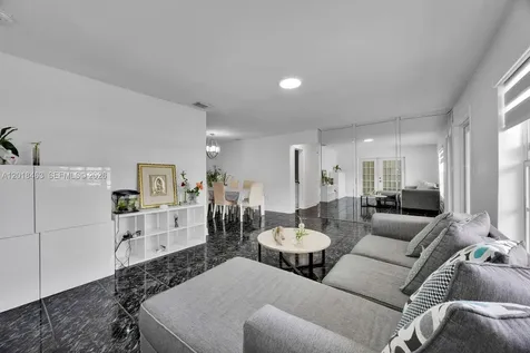 15725 SW 102nd Place Miami FL 33157