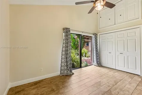 2731 S Parkview Drive Hallandale Beach FL 33009
