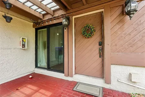2731 S Parkview Drive Hallandale Beach FL 33009