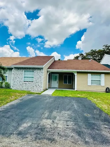 14530 SW 142nd Ct Circle Miami FL 33186