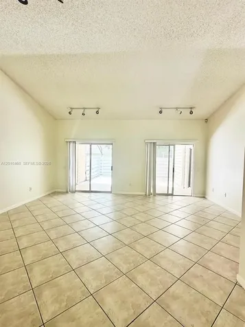 14530 SW 142nd Ct Circle Miami FL 33186