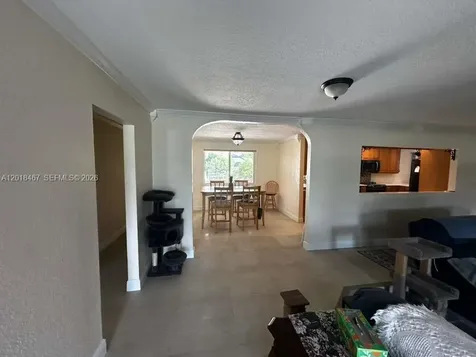 11901 NW 25th Street Plantation FL 33323