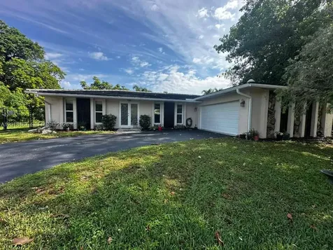 11901 NW 25th Street Plantation FL 33323
