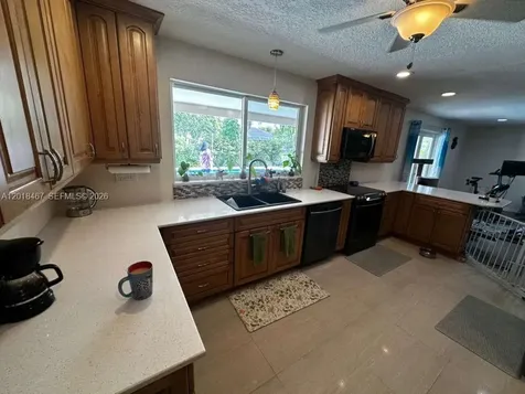 11901 NW 25th Street Plantation FL 33323