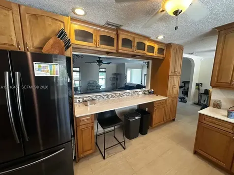 11901 NW 25th Street Plantation FL 33323