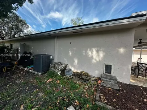 11901 NW 25th Street Plantation FL 33323