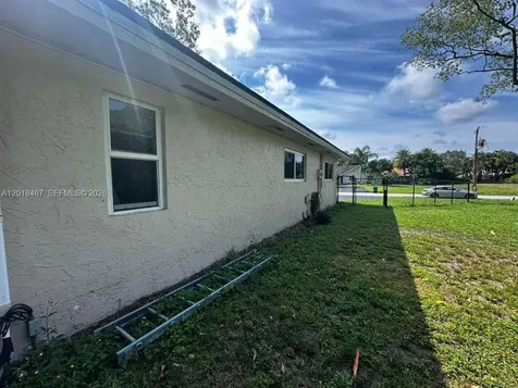 11901 NW 25th Street Plantation FL 33323