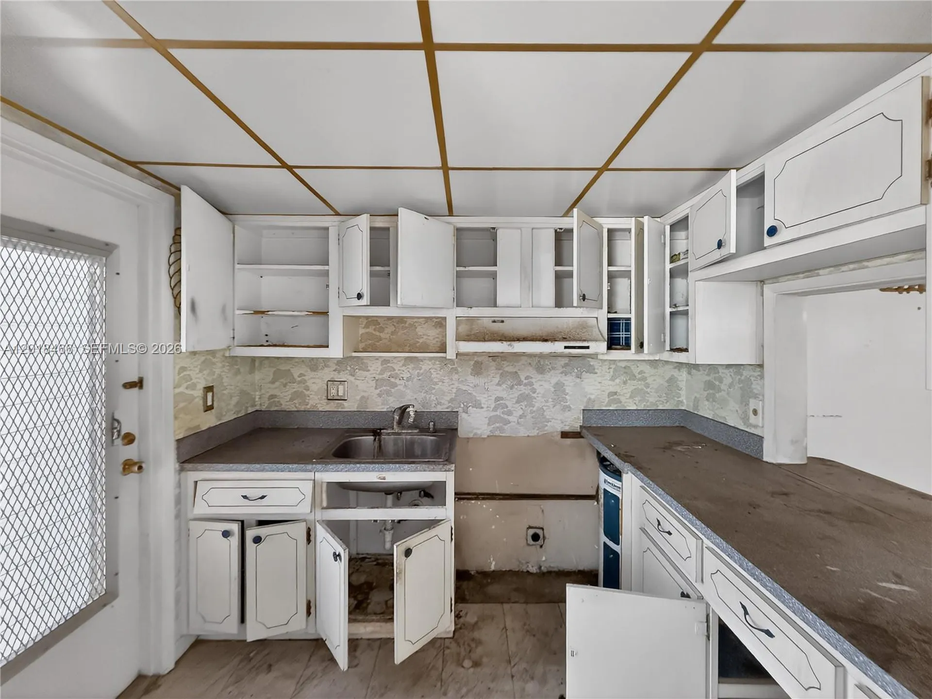 2050 NE 39th Street Lighthouse Point FL 33064