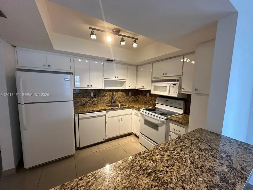7118 Bonita Drive Miami Beach FL 33141