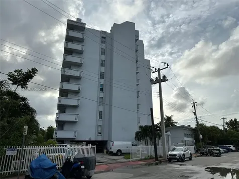 7118 Bonita Drive Miami Beach FL 33141