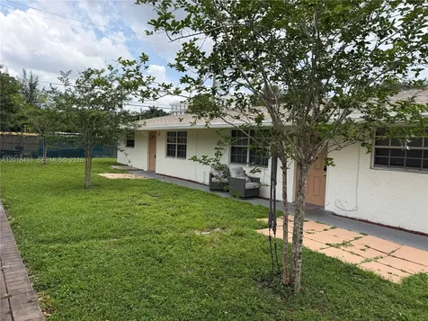 808 SW 30th Street Fort Lauderdale FL 33315