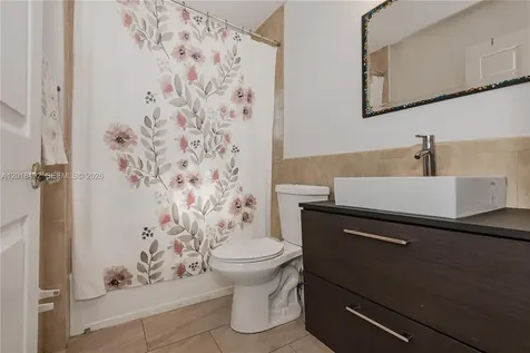 1220 W Bel Aire Drive W Pembroke Pines FL 33027