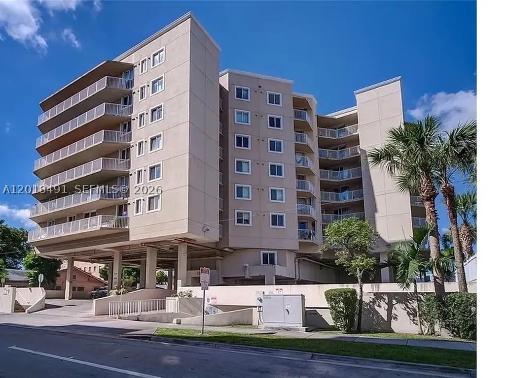 102 SW 6th Avenue Miami FL 33130