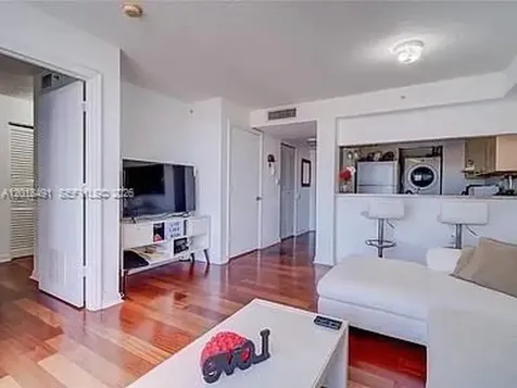 102 SW 6th Avenue Miami FL 33130