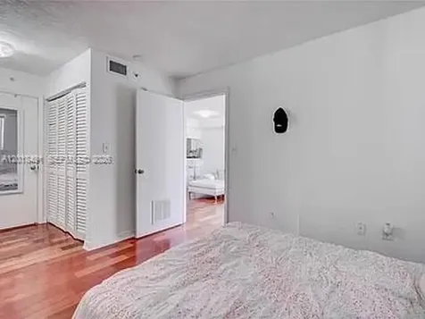 102 SW 6th Avenue Miami FL 33130