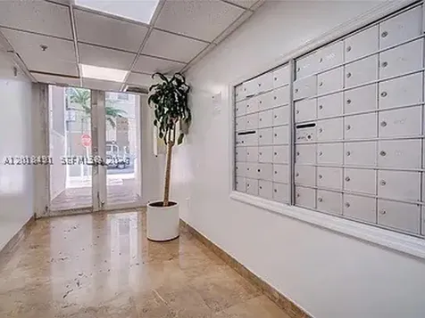 102 SW 6th Avenue Miami FL 33130