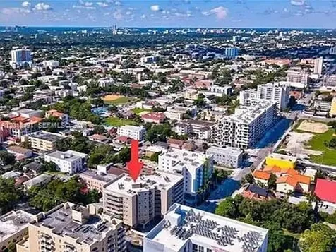 102 SW 6th Avenue Miami FL 33130