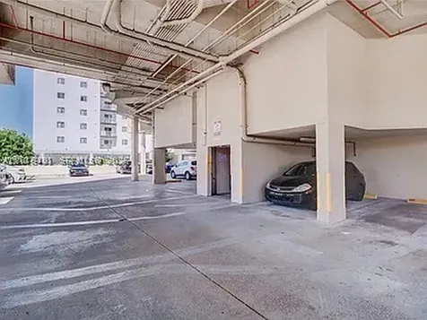 102 SW 6th Avenue Miami FL 33130