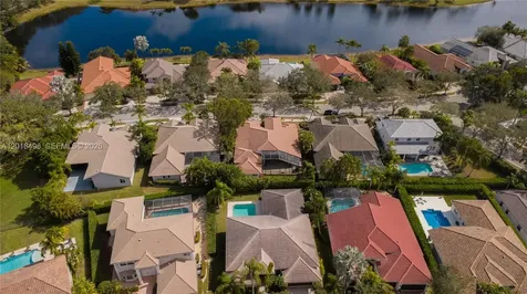 2621 Oakbrook Lane Weston FL 33332