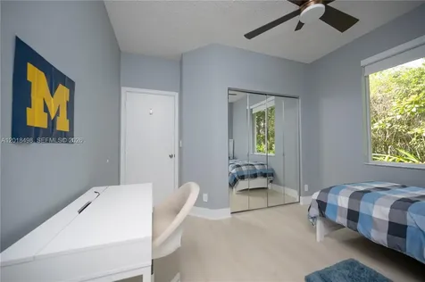 2621 Oakbrook Lane Weston FL 33332