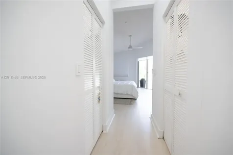 2621 Oakbrook Lane Weston FL 33332