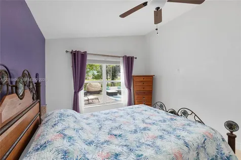 1201 SE 20th Road Homestead FL 33035