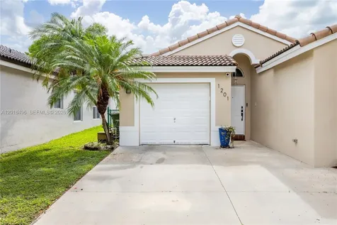1201 SE 20th Road Homestead FL 33035