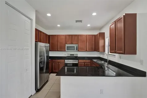 643 NE 191st Terrace Miami FL 33179